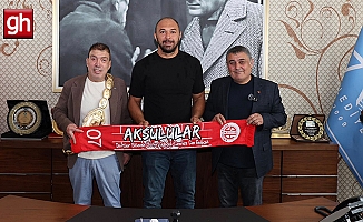 Ali Gürbüz artık Aksu Belediyesi için güreşecek
