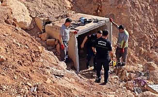 Antalya'da ‘drenaj tünelinde 21 afacan' alarmı