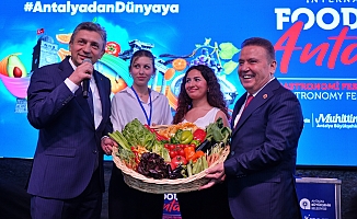 "Antalya'dan Dünyaya" lezzet yolculuğu başladı
