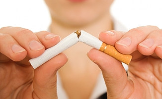 Sigarayı bırakmak uzun vadede depresyon ve anksiyete belirtilerini azaltıyor