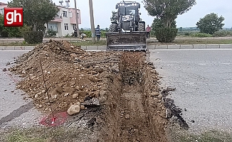 "Yolu kazandılar, trafiği kapattılar!"