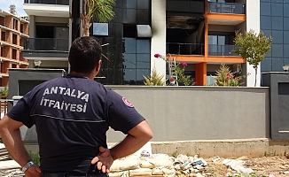 Aksu’da ev yangınında 1 kişi yaralandı
