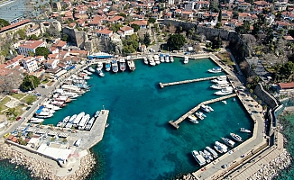 Antalya’da 174 turistik tesisin ruhsatı askıya alındı