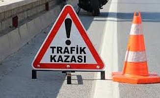 Antalya’da kontrolden çıkan minibüs devrildi!