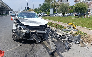 Araçları hurdaya döndü... Burunları dahi  kanamadı!