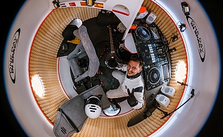  Türk DJ 55 bin fit'te müzik yaptı, Guinness Dünya Rekoru geldi