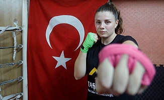  Babasının ‘Sevmezsen bırakırsın' sözü ile başladı, 10 şampiyonluk elde etti