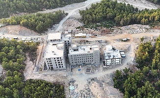 ALKÜ'de modern laboratuvar ve dersliklerle yeni sağlık merkezi kuruluyor