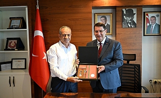 Başkan Adlıhan Dere: "Esnafımızın olduğu her yerdeyiz"