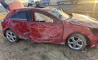 Korkuteli'nde trafik kazası:1 ölü, 1 yaralı