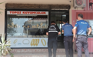 Varsak’ta kuyumcuya film gibi soygun