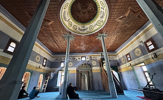 Restorasyonu tamamlanan tarihi Sarıhacılar Camisi emanet eserlerini bekliyor