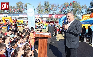 Aksu’da 29 Ekim Cumhuriyet Bayramı coşkuyla kutlandı