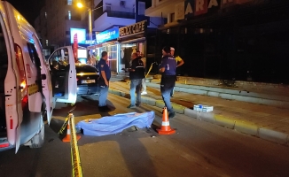 Antalya'da otomobilin çarptığı yaya hayatını kaybetti
