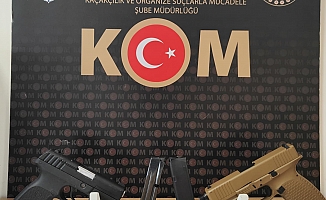 Antalya'da iş yeri kurşunlayıp haraç istediler!