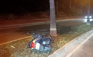 Direğe çarpan motosiklet sürücüsü hastanede öldü