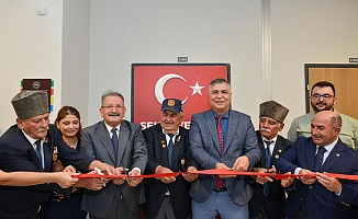 Döşemealtı Devlet Hastanesi'nde Türkiye'de bir ilk: "Vefa Odası" hizmete açıldı