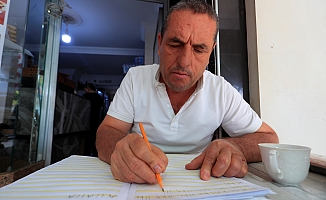  Ehliyet sahibi olabilmek için 48 yaşında okuma-yazma öğrenmeye başladı