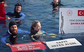  Şahika Ercümen 'Cumhuriyet' ve 'Gazze' için dünya rekoru kırdı