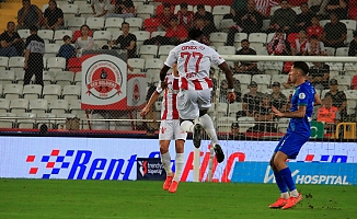 Trendyol Süper Lig: Antalyaspor: 2 - Çaykur Rizespor: 5 (Maç sonucu)