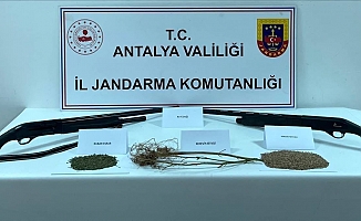 Antalya’da 1 kilo 350 gram kokain ele geçirildi