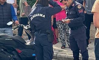 Boşanma aşamasındaki eşini sokakta yaraladı!