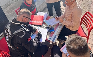 Antalya’da yarım tondan fazla hayvansal ve bitkisel bozuk gıda maddesi ele geçirildi