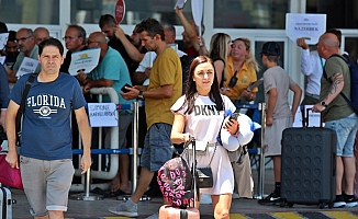 Rus ve Avrupalı turistler yılbaşına Antalya'da girecek