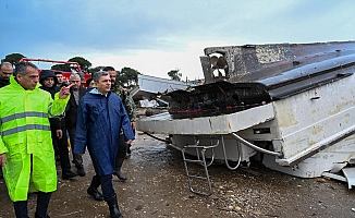Antalya Valisi Şahin: "Seralar ciddi hasar gördü"