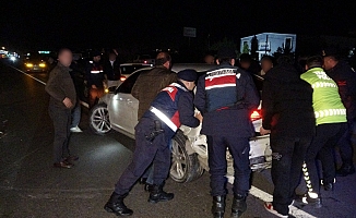 Zincirleme kazada 3 sürücüden 2'si ehliyetsiz 1'i hem ehliyetsiz hem alkollü çıktı