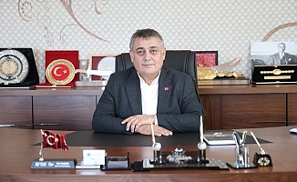 Aksu Belediyesi’nden kadın personele ramazan jesti