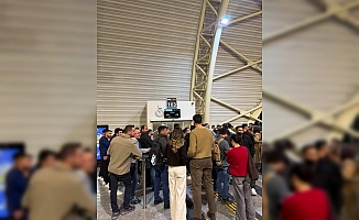 Sunexpres'in 7 saatlik rötarı yolcuları  çileden çıkardı!