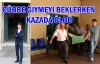 Cübbe giymeyi beklerken kazada öldü