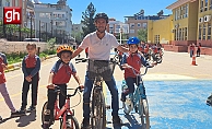 Gülveren İlkokulu’ndan 'Pedallı Gelecek' için anlamlı proje