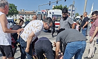 Otomobil ile Yunus polis ekibinin karıştığı kazada 1 polis memuru yaralandı