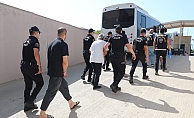 Antalya’da eş zamanlı operasyonda 171 aranan şahıs yakalandı