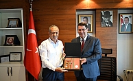 Başkan Adlıhan Dere: "Esnafımızın olduğu her yerdeyiz"