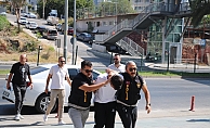 Emlakçıyı arayıp kiraladığı evde cinayet işlediğini söyleyen zanlı Gümüşhanede yakalandı