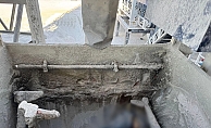  51 yaşındaki fabrika işçisi beton mikserine düşerek can verdi