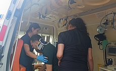 Karşıya geçmeye çalışırken motosikletin çarptığı yaya yaralandı