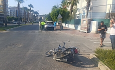Manavgat’ta otomobil ile motosiklet çarpıştı: 1 yaralı