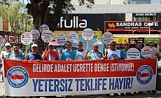 Memur Sen Antalya’da çadır kurup eylem yaptı