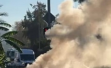  Alanya'da seyir halindeki otomobil alev aldı