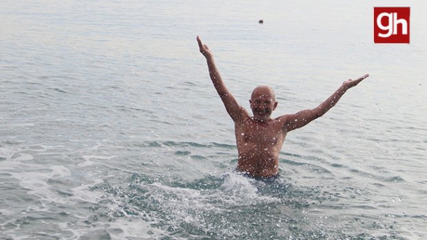 Antalya'da aralık ayında deniz keyfi